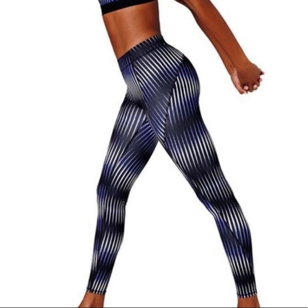 Ivy Park Leggings . Size S